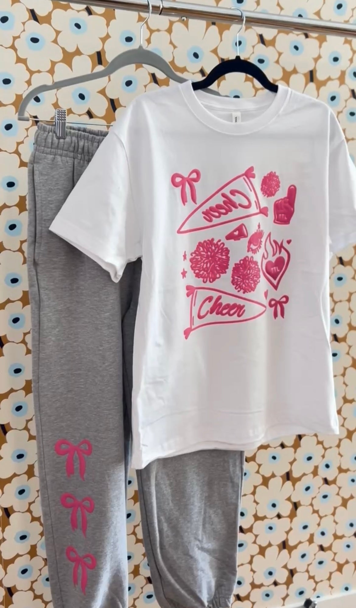 Cheer Notes Tee